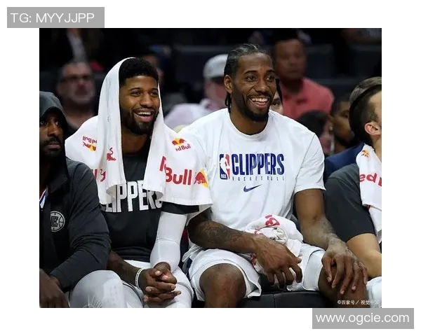 火焰般热情的NBA篮球明星们展现无与伦比的竞技魅力与激情 火焰般热情的NBA篮球明星们展现无与伦比的竞技魅力与激情